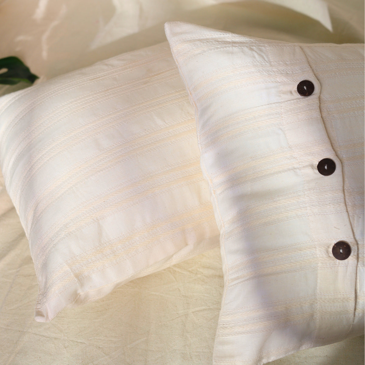 Multicolour Polka Dots 280 TC Cotton Bedsheet