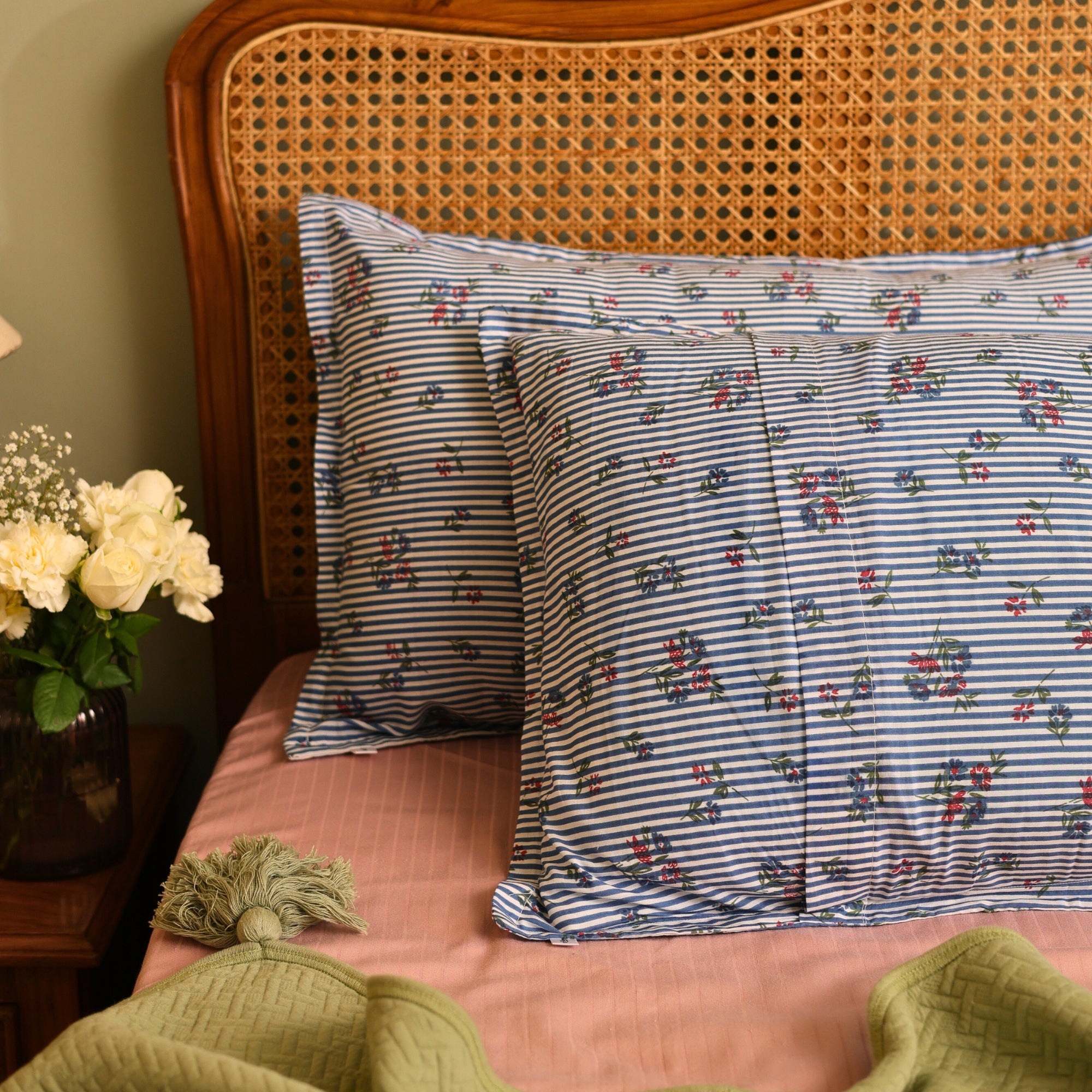 Floral printed Cotton Everyday Pillow Cover