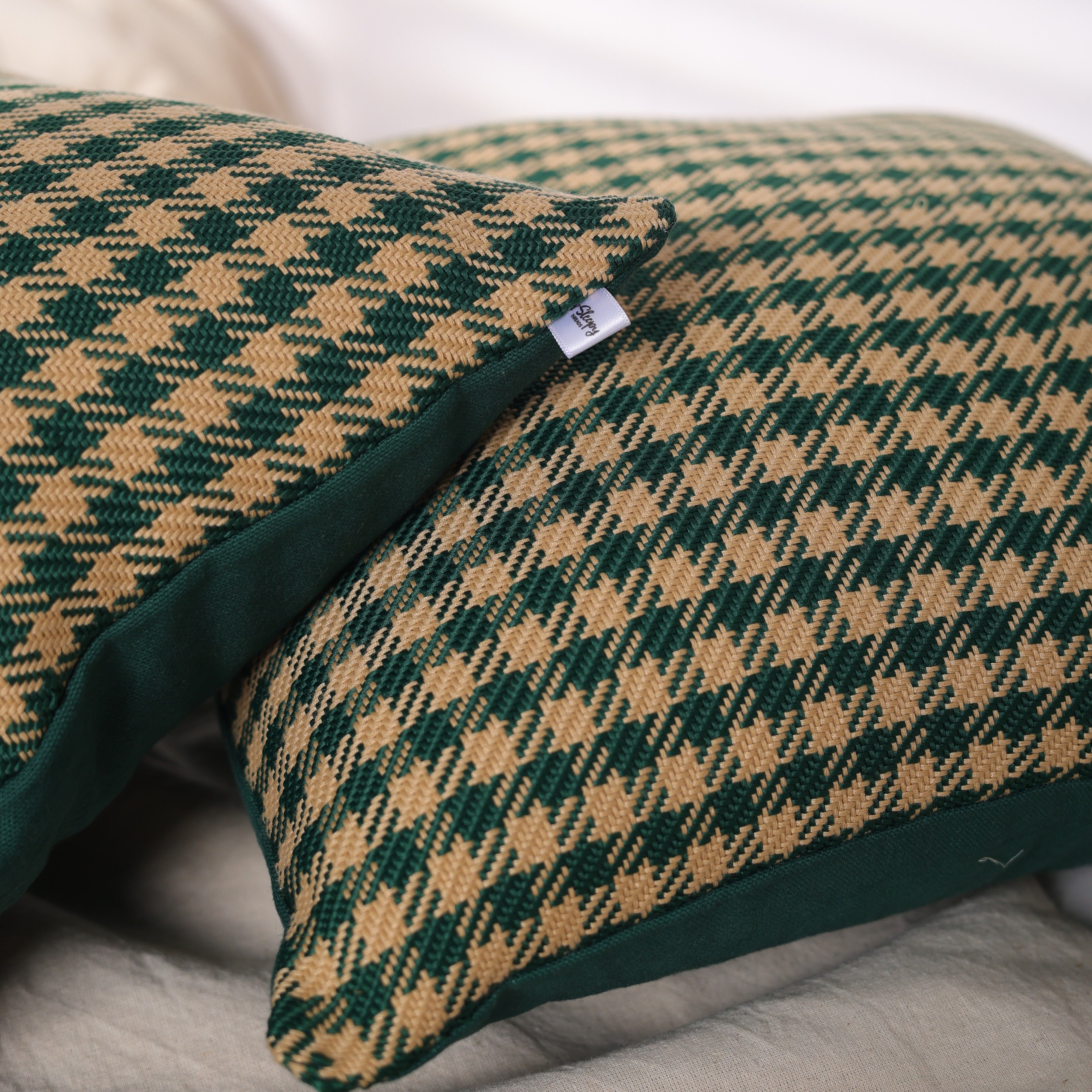Classic Houndstooth Green & Beige Cushion Cover