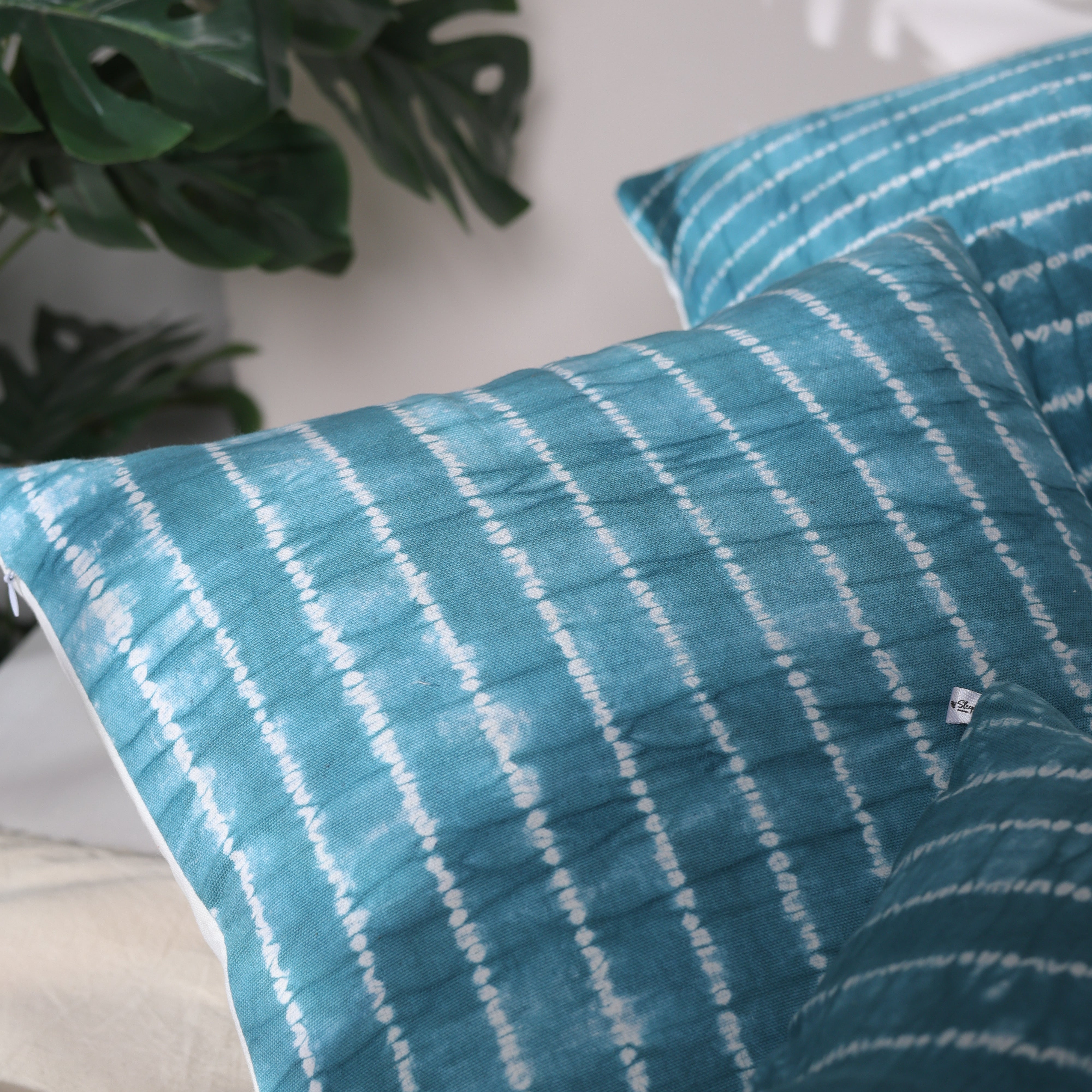 Handcrafted Teal Shebori Cushion Cover