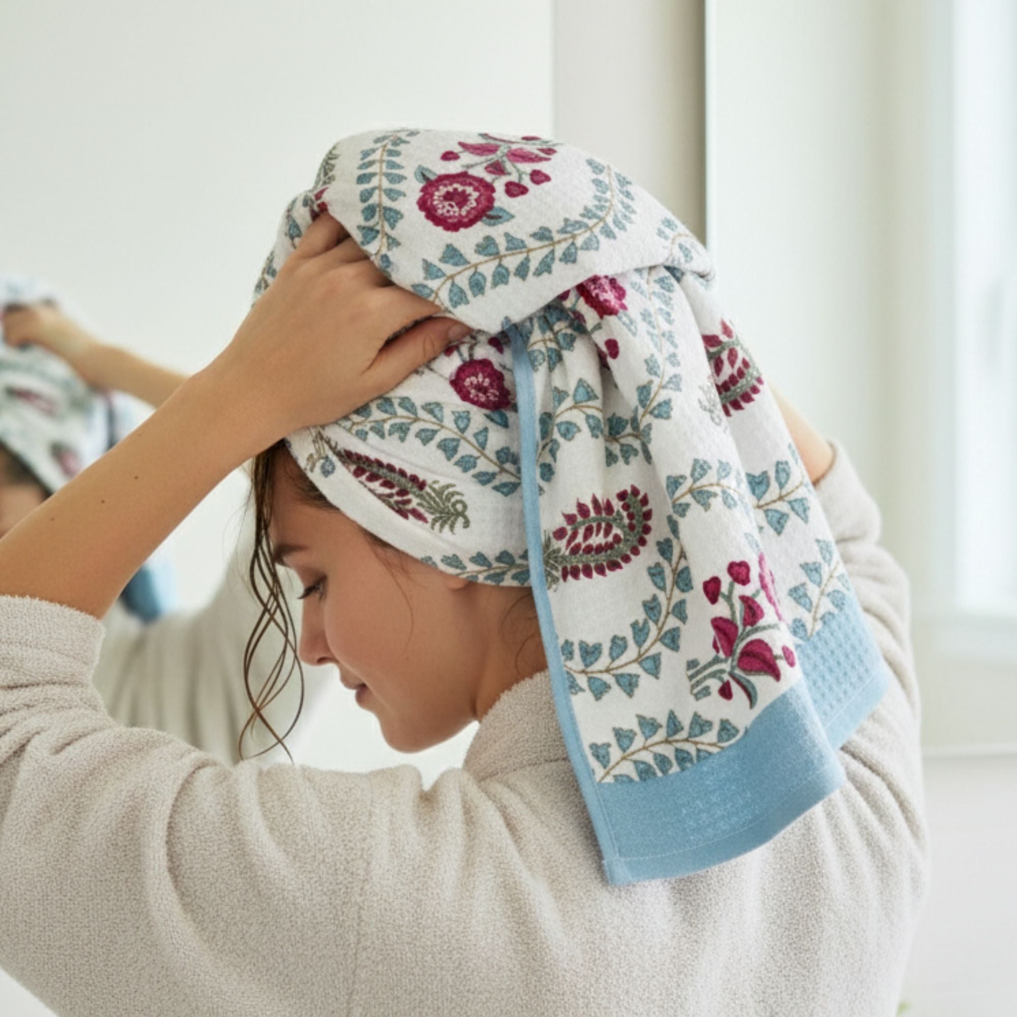 Waffle Weave Towel Set | Screen Print Hot Pink & Sky Blue Floral | Super Absorbent Bath Towel 2 Hand Towels