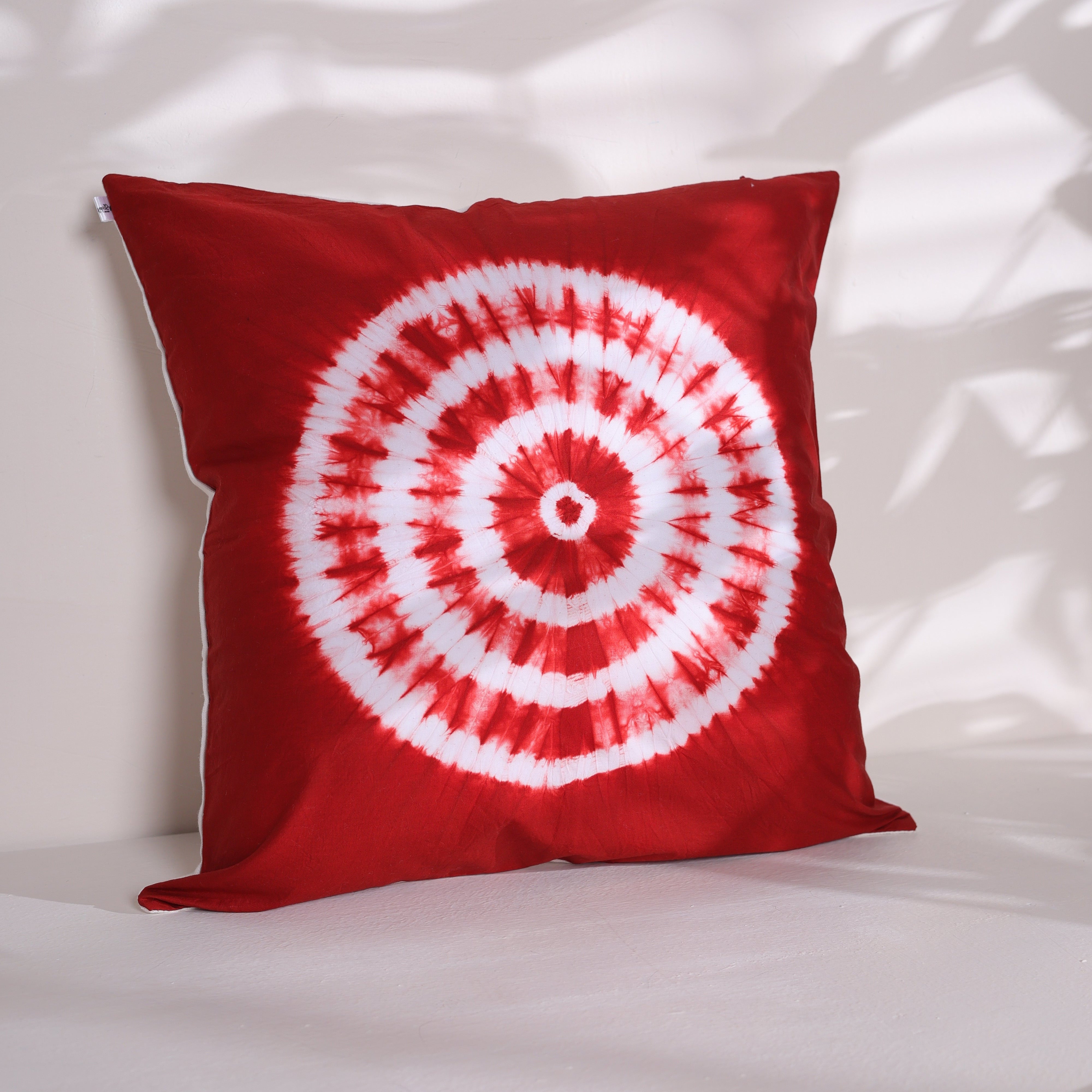 Decorative Red White Tie-Dye Cushion Cover