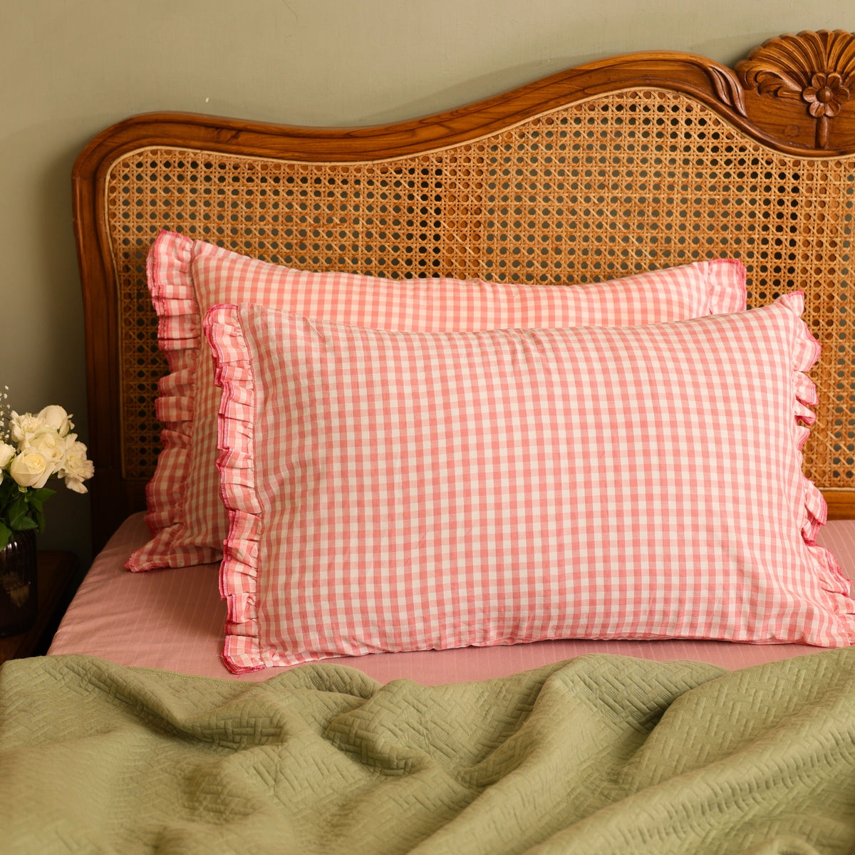 Bedsheet for Double Bed, Pink & White Gingham Checkered Queen Size