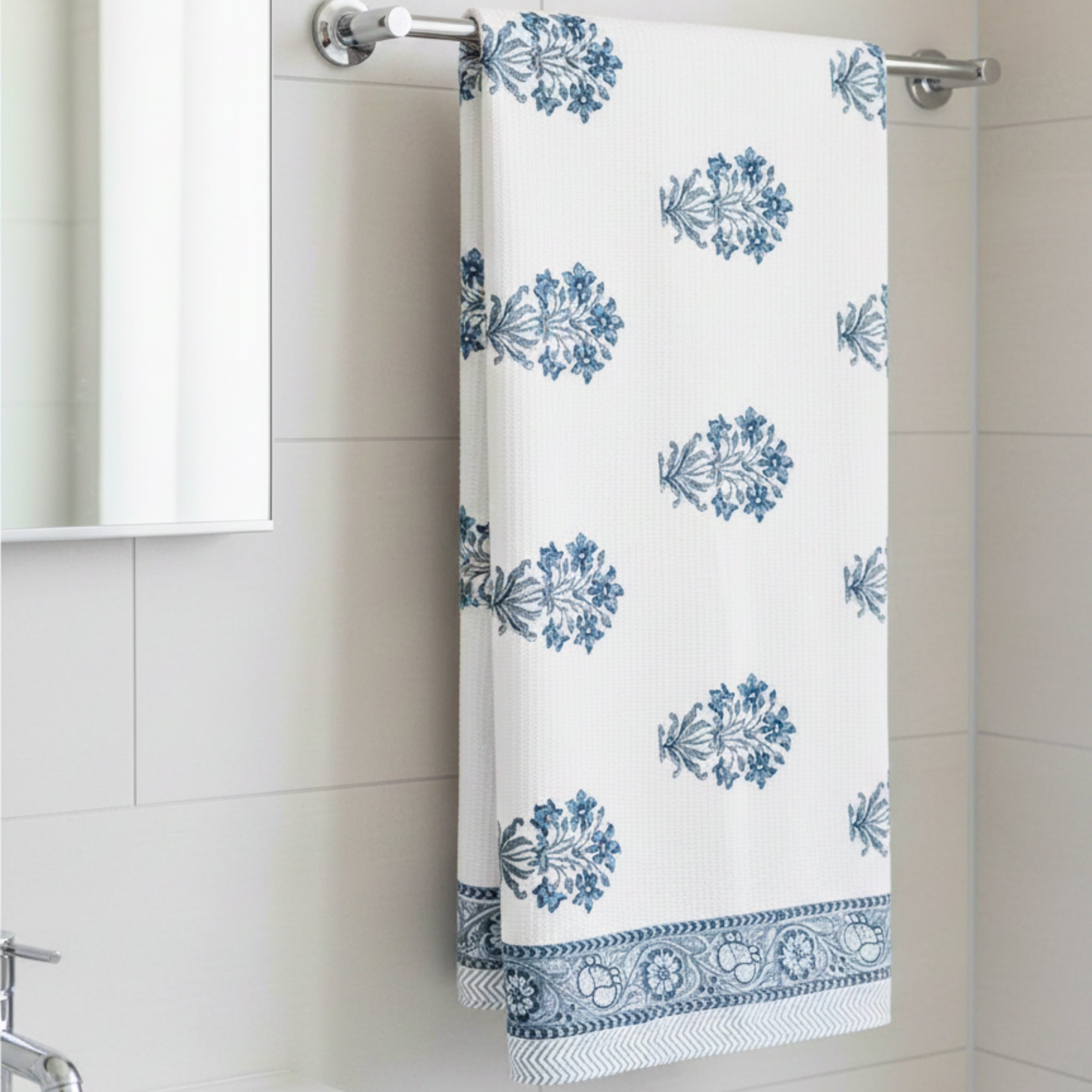 Waffle Weave Cotton Bath Towel | Hand Block Printed Black & White Floral Motif | Super Absorbent, Soft & Quick Dry Bath