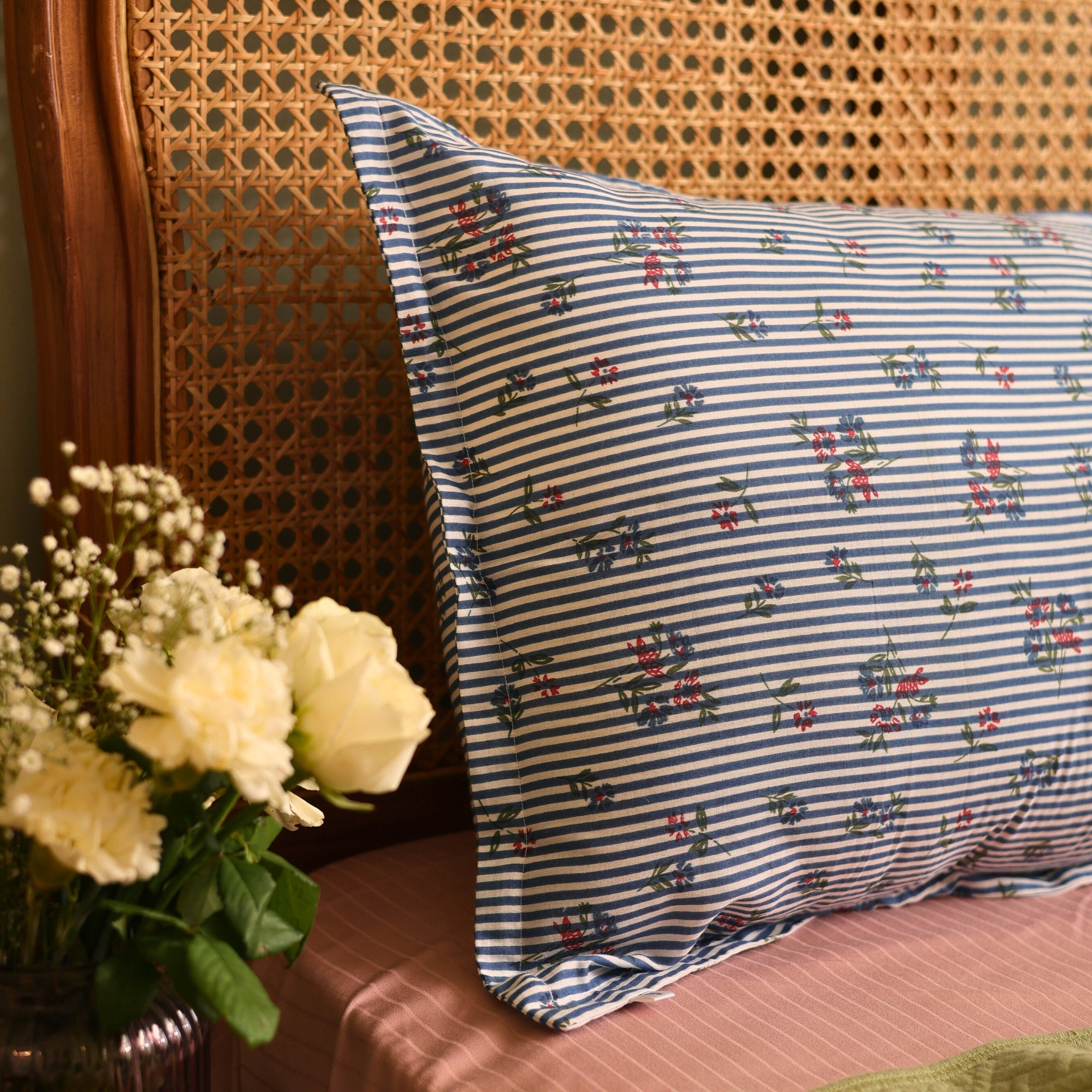 Floral printed Cotton Everyday Pillow Cover