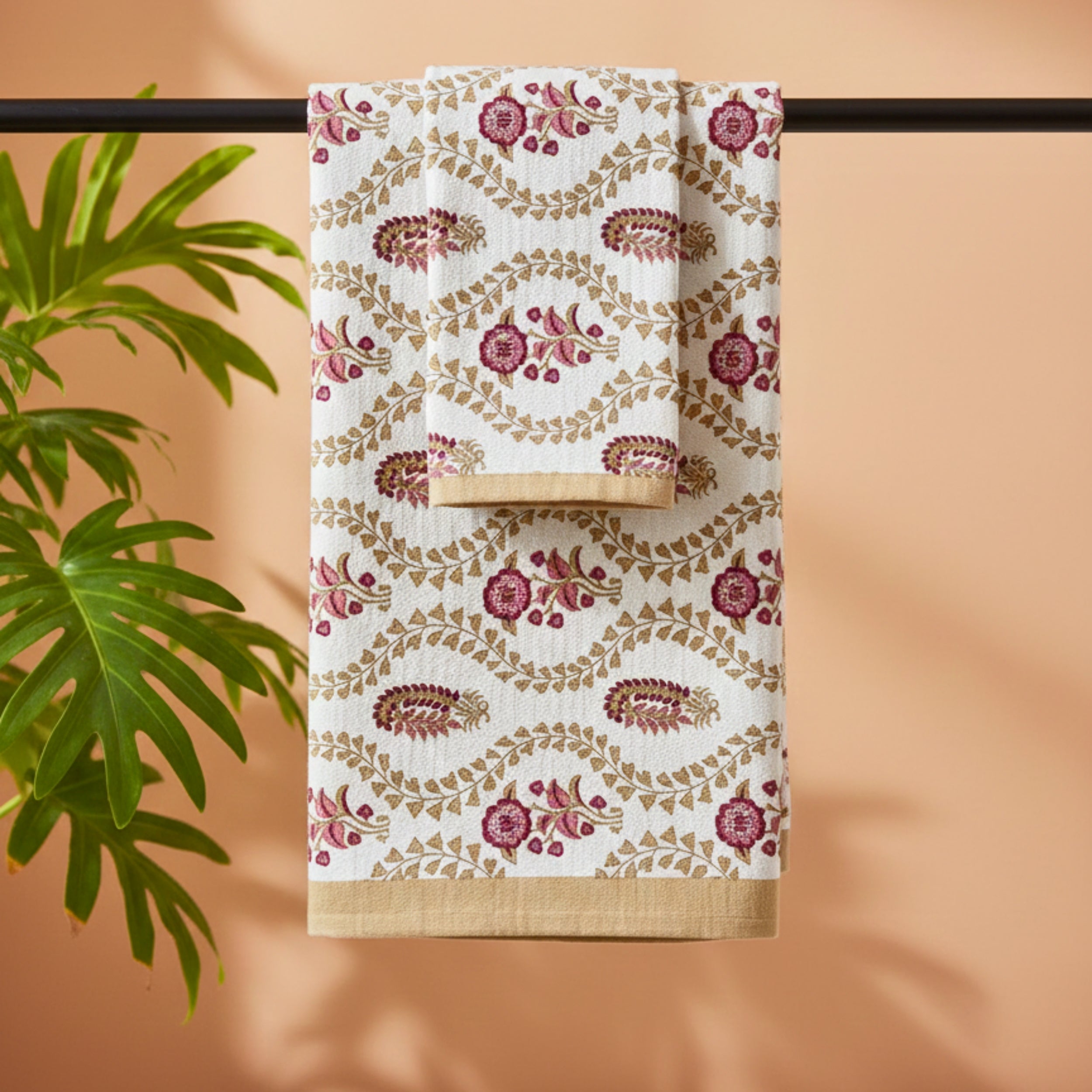 Waffle Weave Towel Set | Screen Print Pink & Gold Floral Vine | Super Absorbent Bath Towel 2 Hand Towels