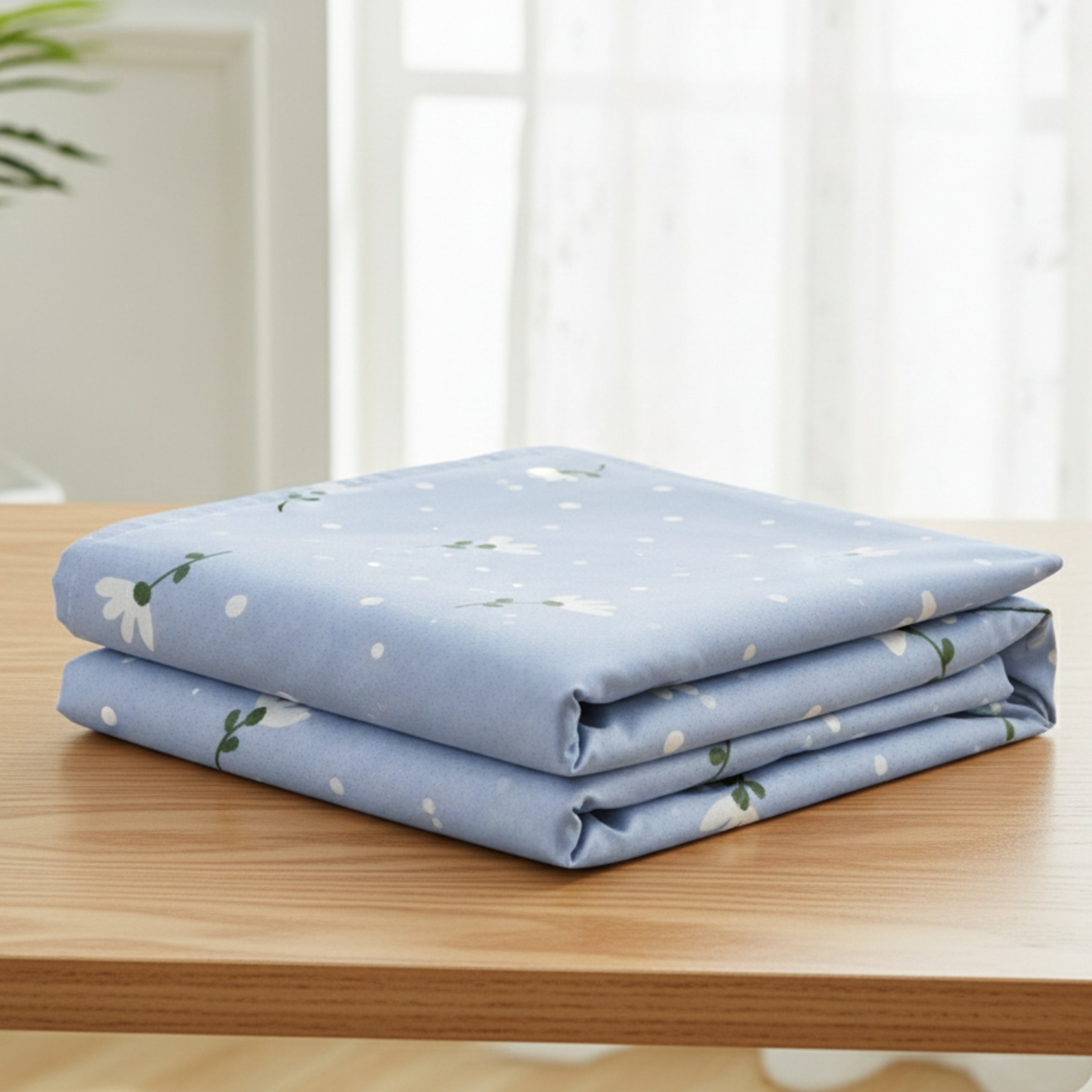 Bedsheet for Double Bed Queen Size Light Blue Floral & Polka Dot Print.