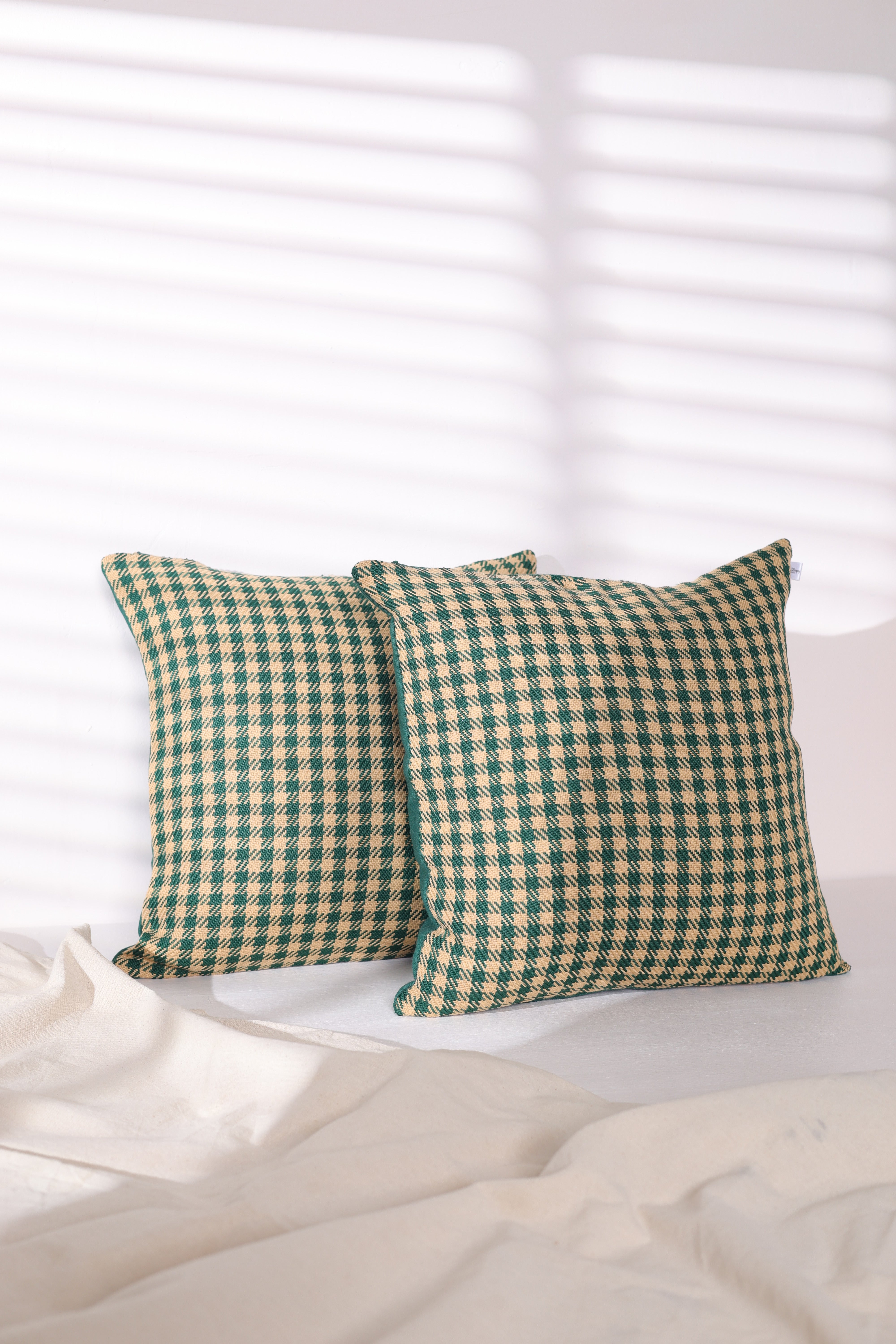 Classic Houndstooth Green & Beige Cushion Cover