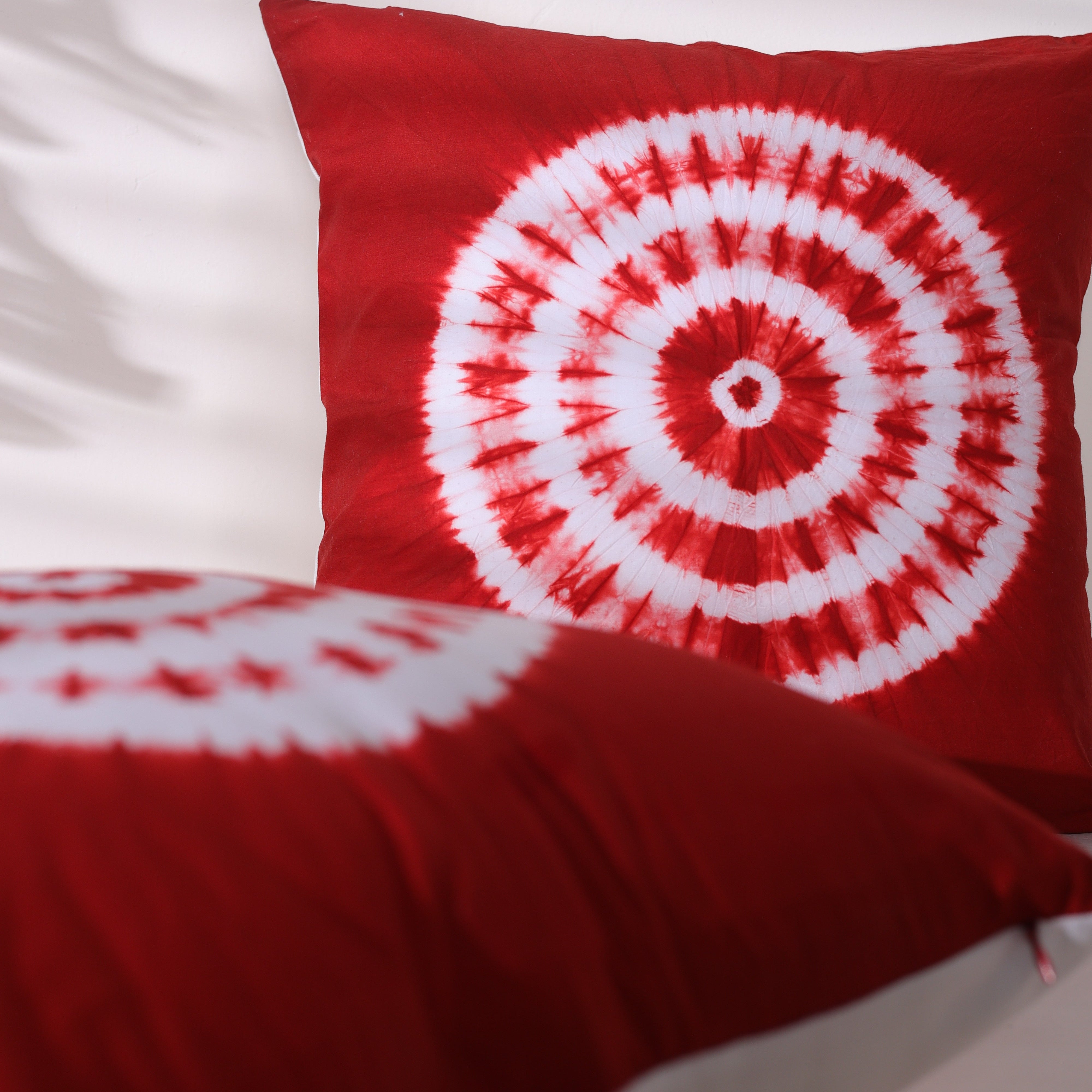Decorative Red White Tie-Dye Cushion Cover