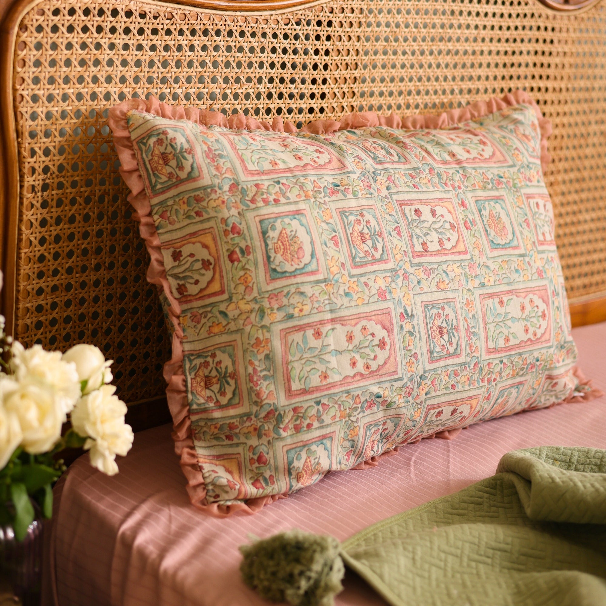 Vintage Floral Printed Cotton Pillow Cover with Ruffle Edges